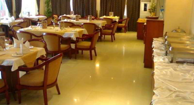 Gulf Pearl Hotel Manama Exterior foto